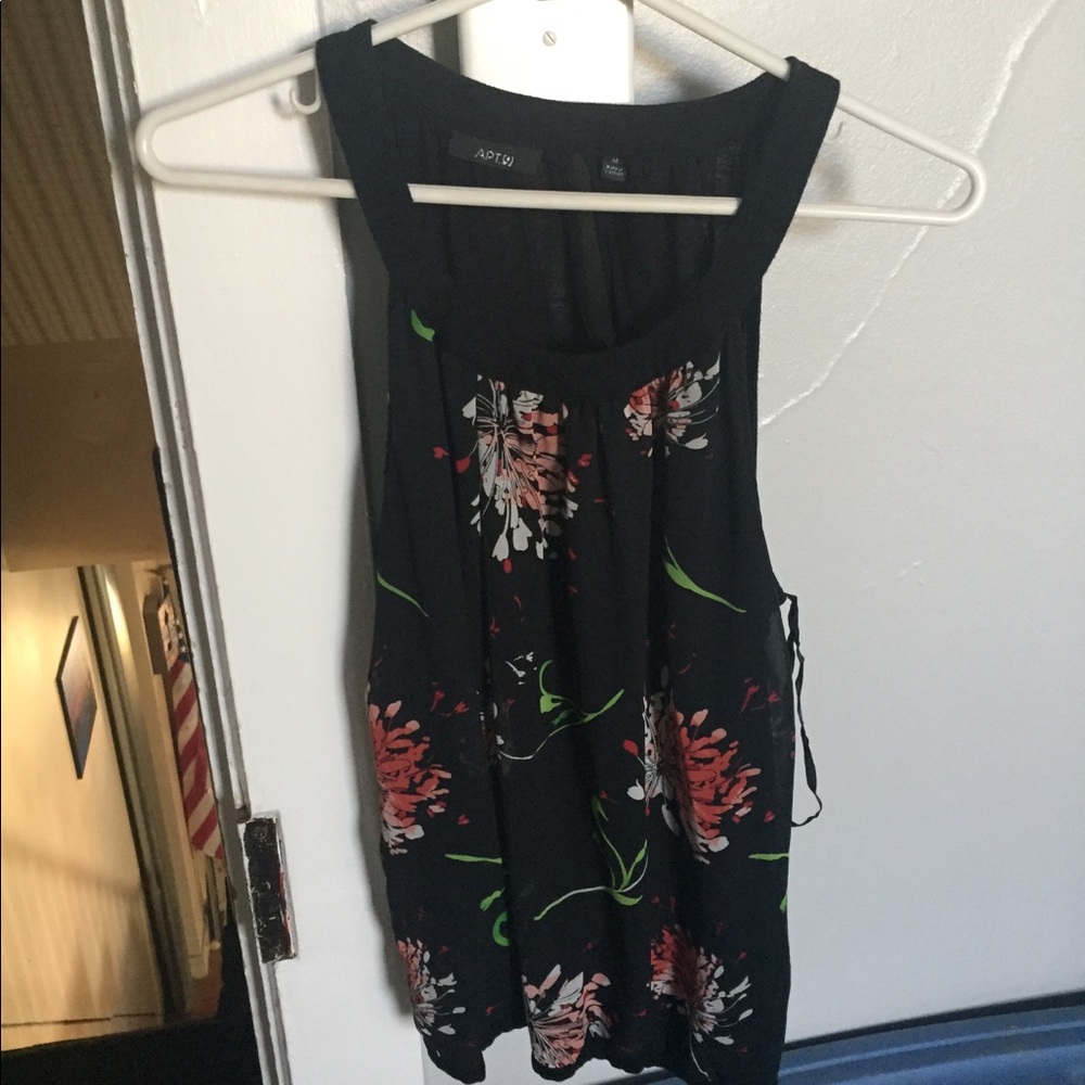 Sleeveless Top